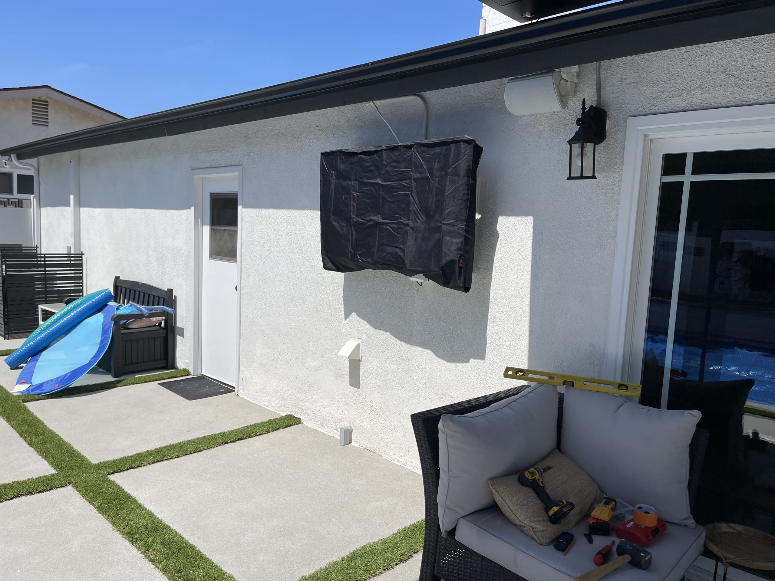 Outdoor Television, TV Mounting, Backyard Entertainment, Thousand Oaks Handyman, Westlake Handyman, Oak Park Handyman, Agoura Handyman